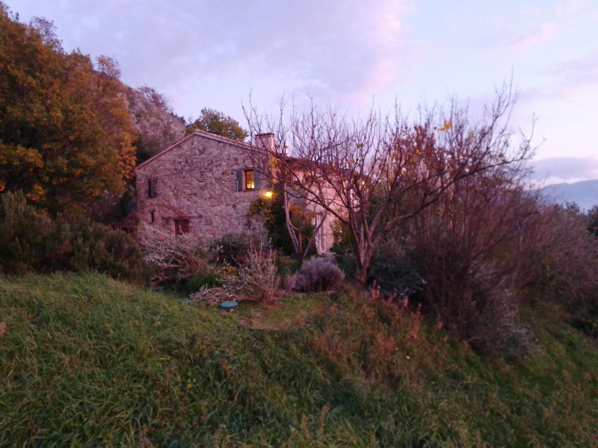 Sasso Erminia R&B Ecosostenibile Novafeltria 外观 照片